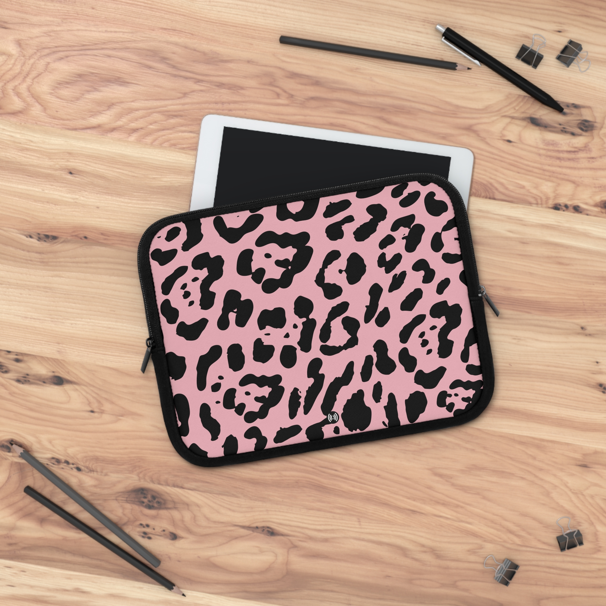 Pink Leopard Print Laptop Sleeve — Cute Protective Neoprene Case - Image 3